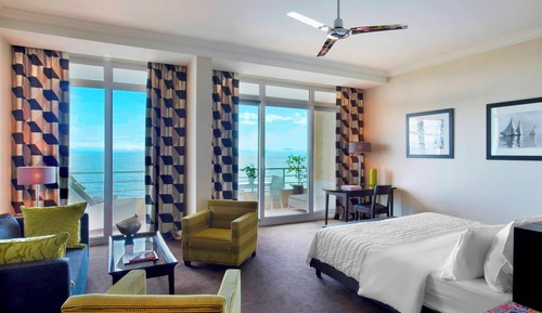 Suite junior, 1 cama de matrimonio grande, no fumadores, vistas al mar (Balcony)