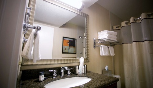 Suite (2 Double & 1 Sofa bed)