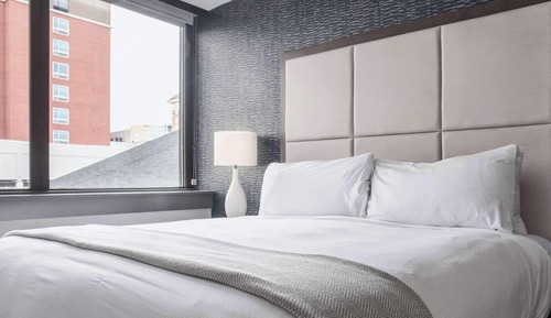 Suite junior, 1 cama de matrimonio grande con sofá cama, no fumadores (Transfer Shower)