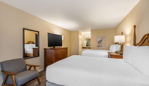 Habitación estándar, 2 camas de matrimonio, fumadores, frigorífico y microondas