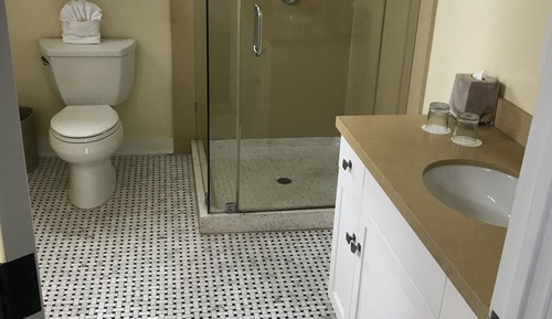 Suite estándar, 1 cama de matrimonio grande, vistas al jardín