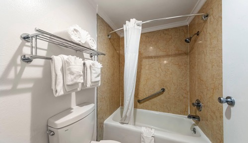 Habitación estándar, 2 camas de matrimonio, no fumadores