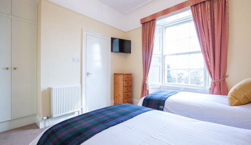 Habitación con 2 camas individuales