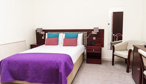 Fixed skylight Double Room (Skylight)