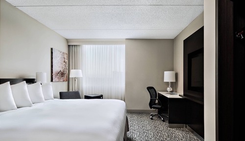 Habitación Club, 1 cama de matrimonio grande (Mobility Accessible, Tub)