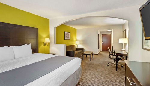 Suite, 1 cama de matrimonio grande, no fumadores, frigorífico y microondas