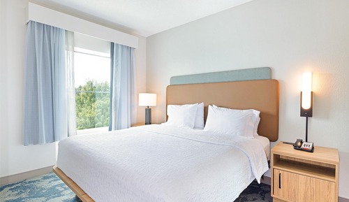 Suite, 1 cama de matrimonio grande, no fumadores, frigorífico y microondas (Wet bar)