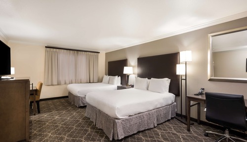 Suite familiar, varias camas, no fumadores, frigorífico y microondas (with Sofabed)