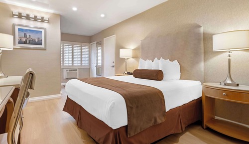 Habitación estándar, 1 cama de matrimonio, accesible para personas con discapacidad, bañera