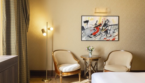 Suite (Extra Bed 2 adults + 1 child)