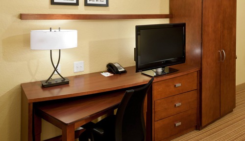 Habitación, 1 cama de matrimonio grande con sofá cama, no fumadores (Hearing Accessible)