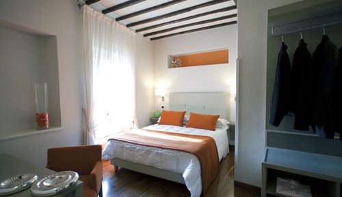 Habitación clásica con 1 cama doble o 2 individuales