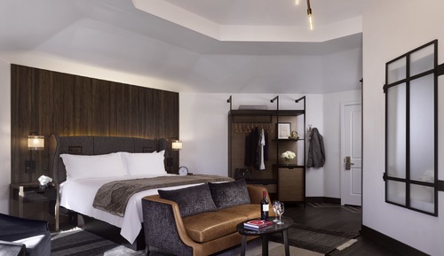 Suite, 1 cama de matrimonio grande (The Villagio Estate)