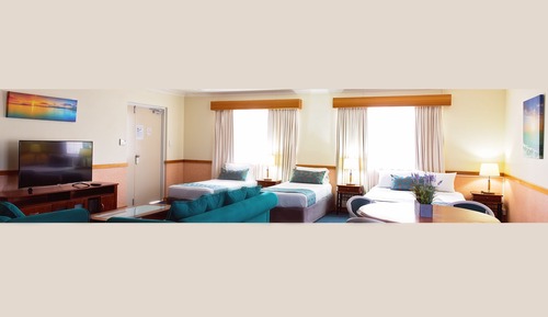 Habitación familiar, cocina básica