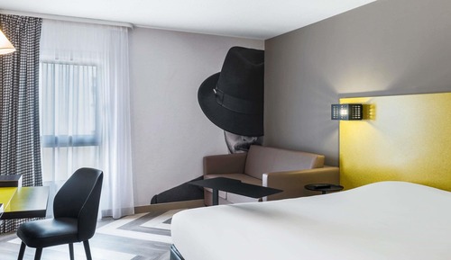 Habitación estándar doble, 1 cama doble con sofá cama