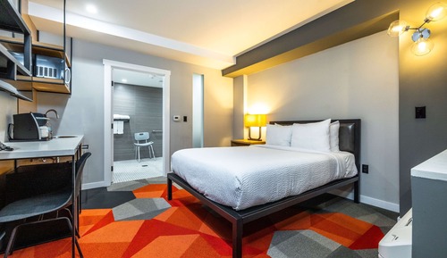 Habitación, 1 cama de matrimonio, accesible para personas con discapacidad (Mobility & Hearing)