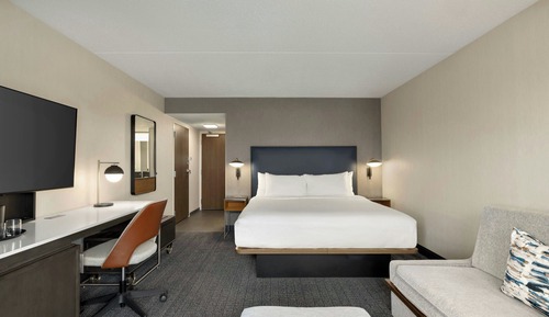 Habitación, 1 cama de matrimonio grande (Mobility Accessible, Tub)