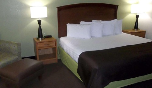 Suite, 1 cama de matrimonio grande, no fumadores, bañera de hidromasaje (Second Floor, Fireplace)