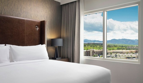 Suite estudio, 1 cama de matrimonio grande con sofá cama (Mobility/Hearing Accessible, Tub)