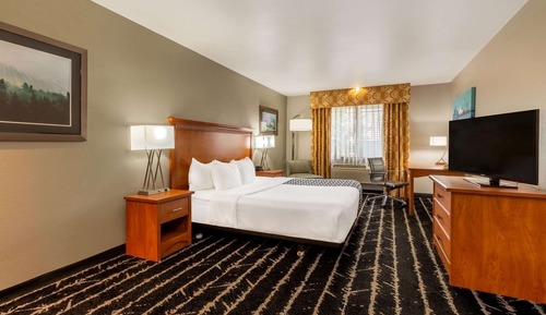 Habitación, 1 cama de matrimonio grande, accesible para personas con discapacidad, no fumadores