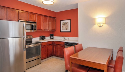 Suite, 1 habitación, no fumadores (Mobility/Hearing Access, Roll-In Shwr)