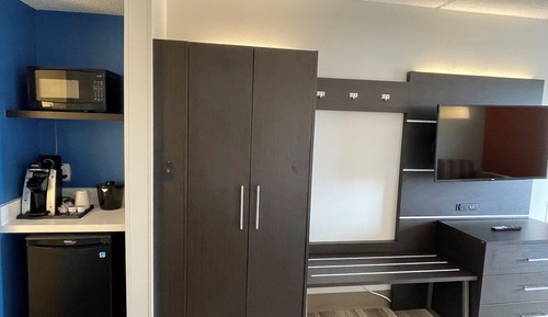 Suite, 2 camas de matrimonio, notificación por teléfono o timbre