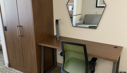 Suite, 1 cama de matrimonio grande, accesible en silla de ruedas (Accessible Tub)