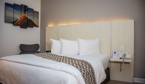 Habitación superior, 1 cama de matrimonio, no fumadores