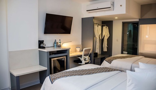 Habitación superior, 2 camas dobles, no fumadores