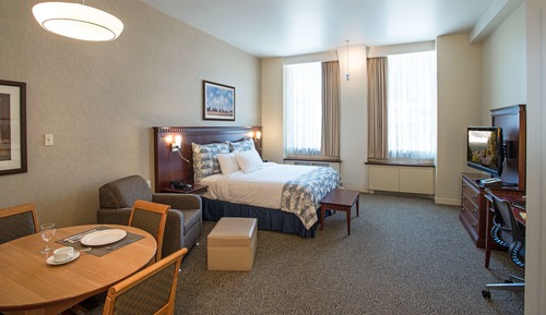 Estudio, 1 cama de matrimonio grande