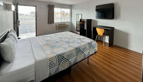 Habitación Deluxe, 1 cama de matrimonio, accesible para personas con discapacidad, no fumadores