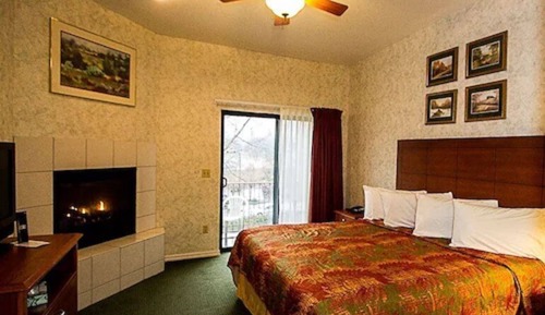 Habitación de lujo, 1 cama de matrimonio grande (No Pets Allowed)