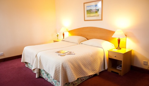 Habitación con 2 camas individuales (Sportsman's Lodge 3*)