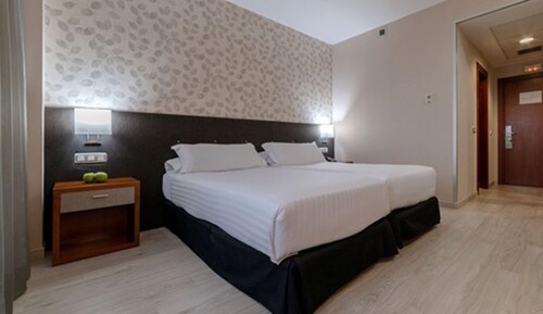 Habitación con 1 cama doble o 2 individuales