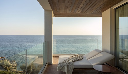 Ocean Suite Sea View with Terrace Bathtub