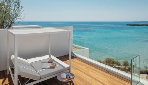 Suite junior, vistas al mar (with Private Roof)