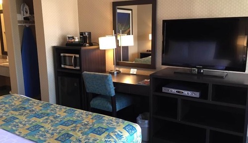 Habitación Deluxe, 1 cama de matrimonio grande (Upstairs room, stair access only)