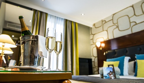 Habitación tradicional con 1 cama doble o 2 individuales, 1 habitación