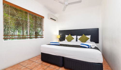 Suite, 1 habitación, vistas a la piscina