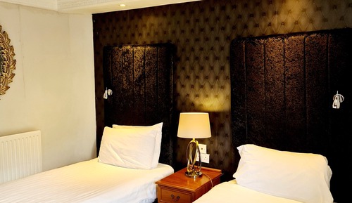 Habitación estándar con 2 camas individuales