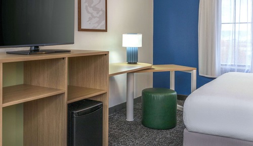 Habitación, 1 cama de matrimonio grande con sofá cama