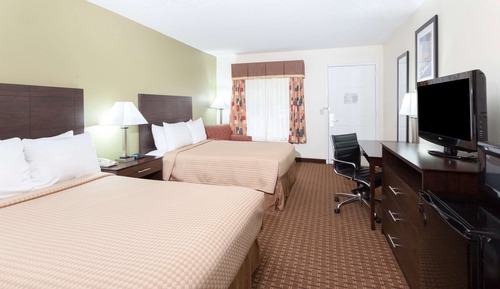 Suite estudio, 2 camas de matrimonio, no fumadores