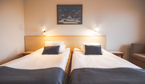 Habitación familiar, balcón