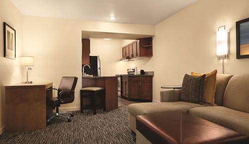 Habitación, 1 habitación, vistas a la piscina (1 King Bed)