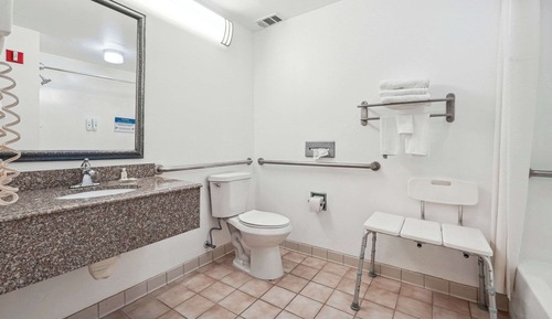 Habitación individual económica, 1 cama de matrimonio grande con sofá cama, no fumadores