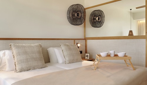 Suite junior, frente al mar (2+2)