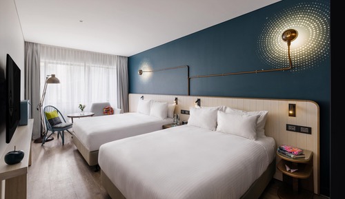 Habitación estándar, 2 camas de matrimonio, vistas a la ciudad (High Floor)