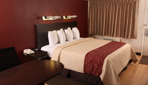 Habitación superior, 1 cama de matrimonio grande (Smoke Free)