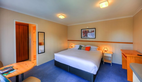 Habitación económica, varias camas, no fumadores (Fourth Bed is Single Bed)