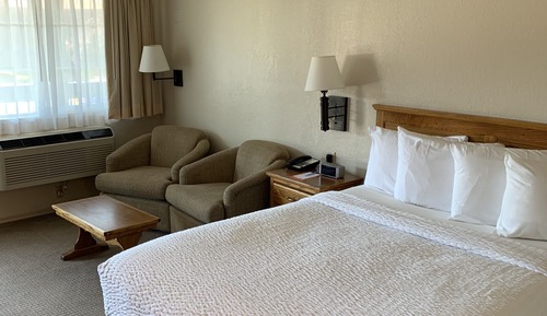 Habitación, 1 cama de matrimonio, bañera de hidromasaje, planta baja